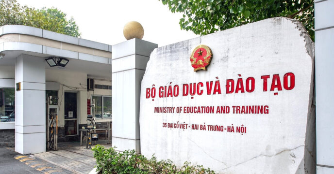 bo gd dt de xuat sap nhap don vi doi ten vien khoa hoc giao duc viet nam 1422